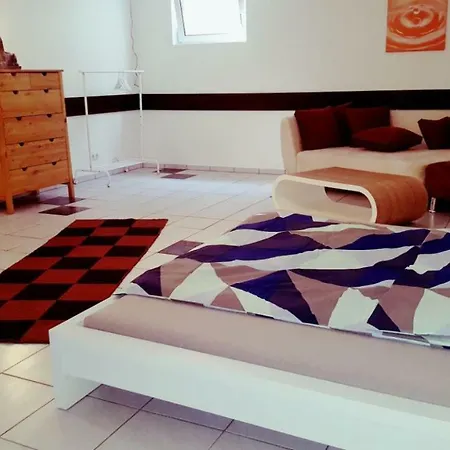 Homestay White House 'privatzimmer' *